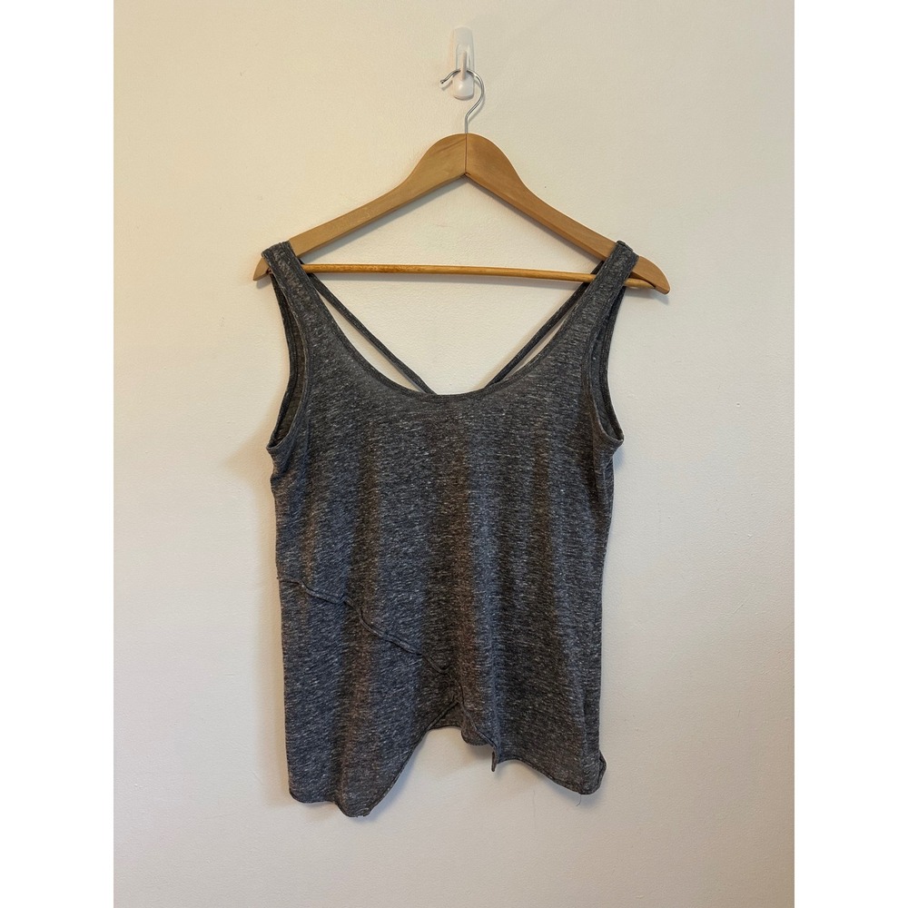 Steve Madden Strappy Back Asymmetrical Tank Top in Charcoal Gray | Size Small